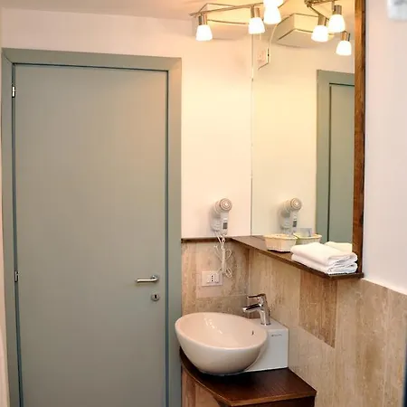 吉尔的旅馆 酒店 奧爾比亞